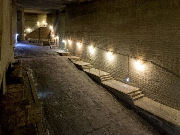 ■【栃木】栃木うんめーもん巡り♪宇都宮餃子®食べ歩き&甘さが際立つ「とちあいか」いちご狩り食べ放題&遺跡探検!大谷資料館へいこう!3